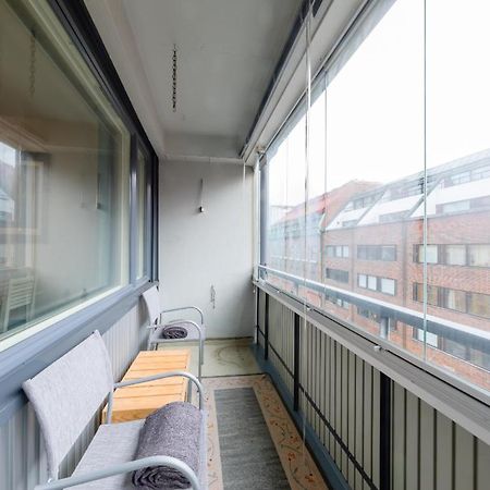 Stay Here Apartment Kamppi Helsinki Exterior foto