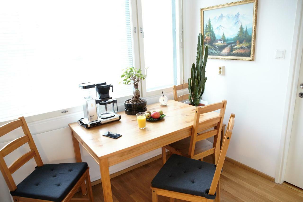 Stay Here Apartment Kamppi Helsinki Exterior foto